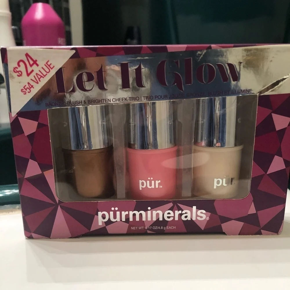 NIB PUR LET IT GO CREAM CONTOUR BLUSH HIGHLIGHT